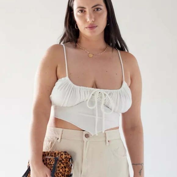 Urban Outfitter Capri Hanky Hem Cami, White, Small, NWT - Picture 4 of 4